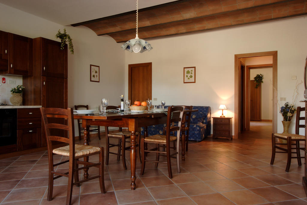 Agriturismo Quattro Pini Castagneto Carducci Szoba fotó