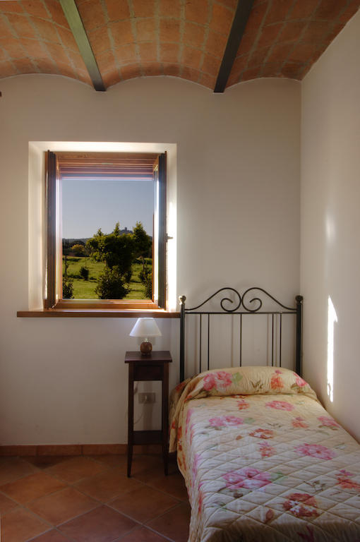 Agriturismo Quattro Pini Castagneto Carducci Kültér fotó