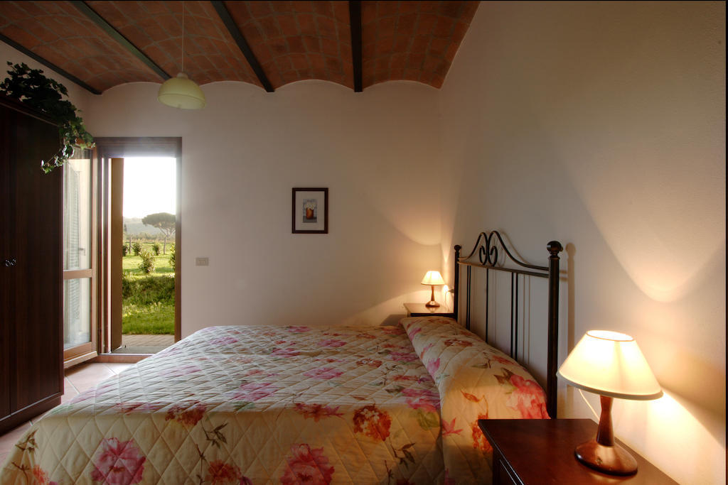 Agriturismo Quattro Pini Castagneto Carducci Kültér fotó
